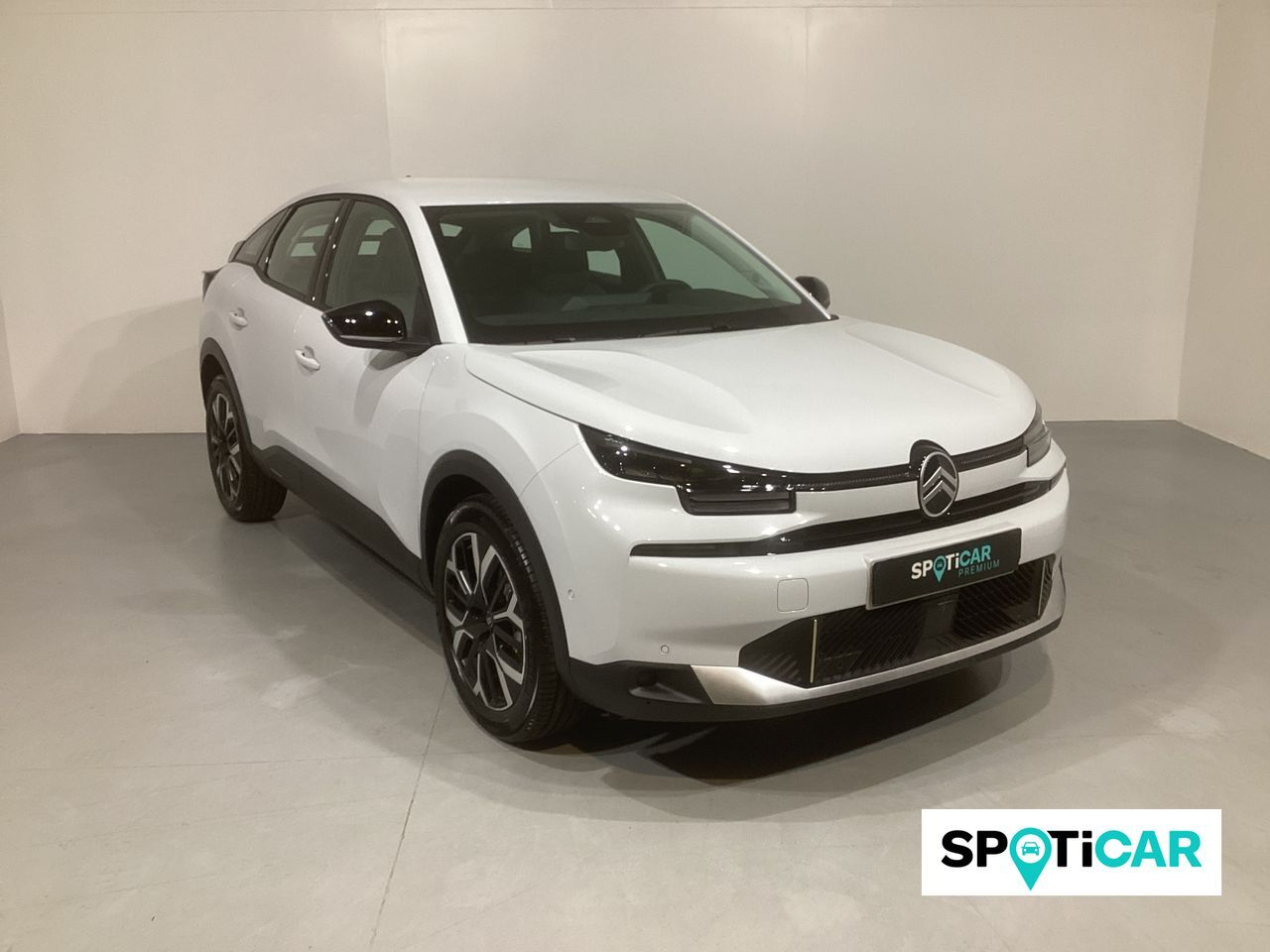 CITROEN C4 (Hybrid 145 ë-DCS6 Business Edition) en Barcelona
