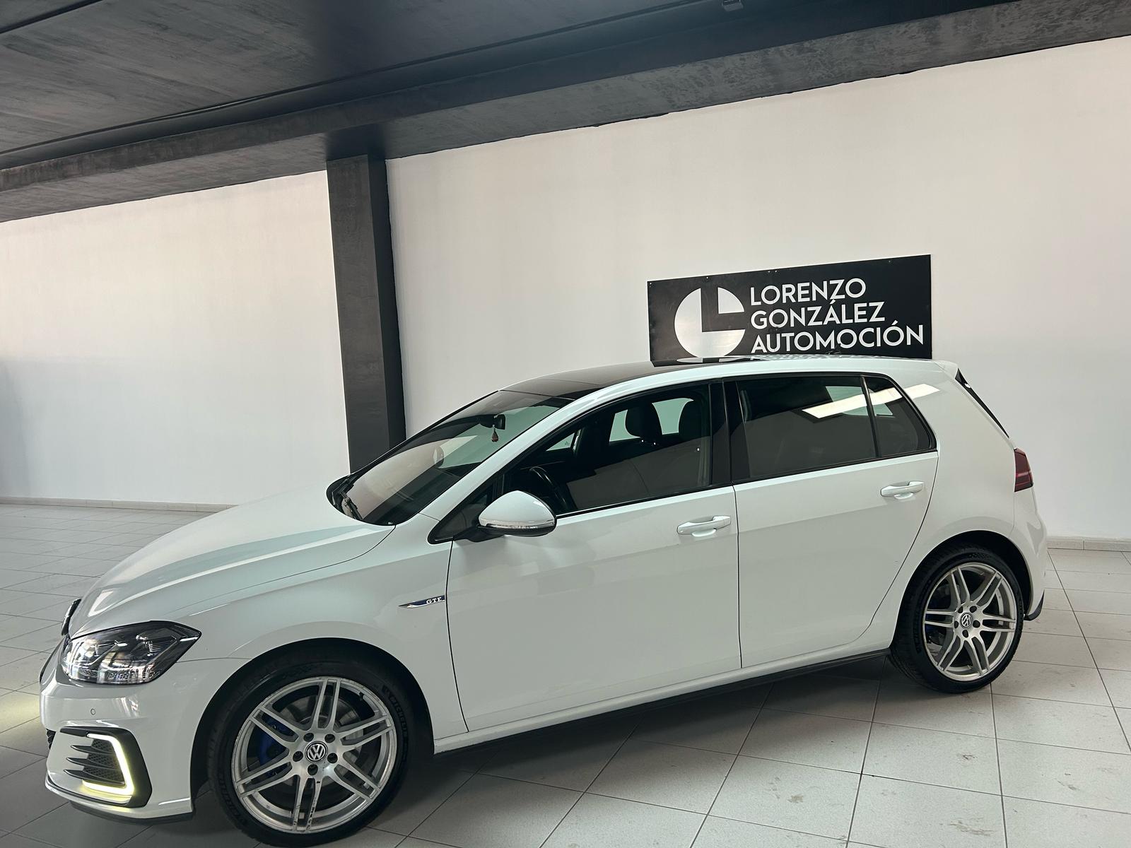 VOLKSWAGEN Golf (1.4 TSI Advance 92kW) en Palmas, Las