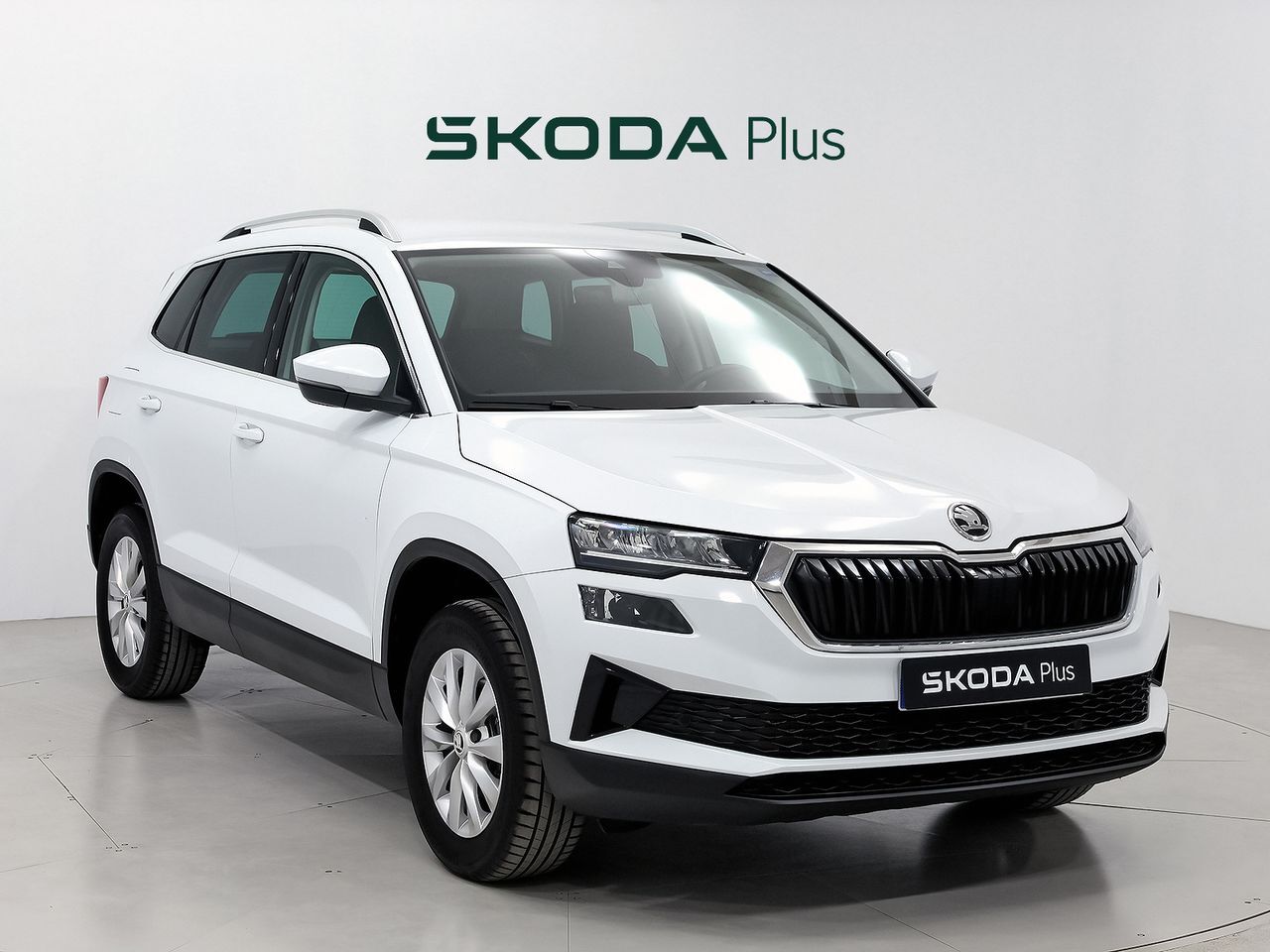 SKODA Karoq (1.0 TSI 81kW (110CV) Selection) en Barcelona