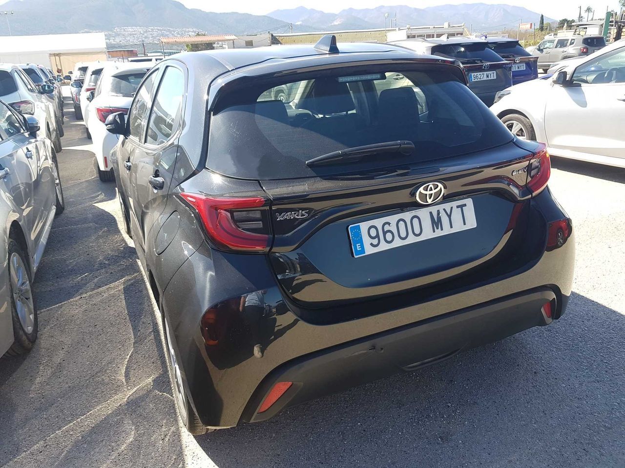 Foto del TOYOTA Yaris 120H 1.5 Active Plus
