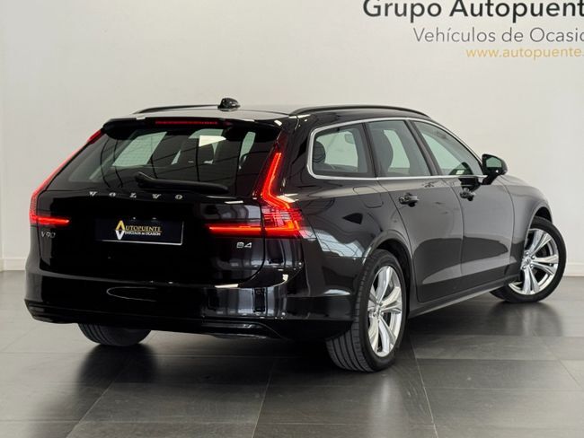 Foto del VOLVO V90 B4 Momentum Pro Aut.
