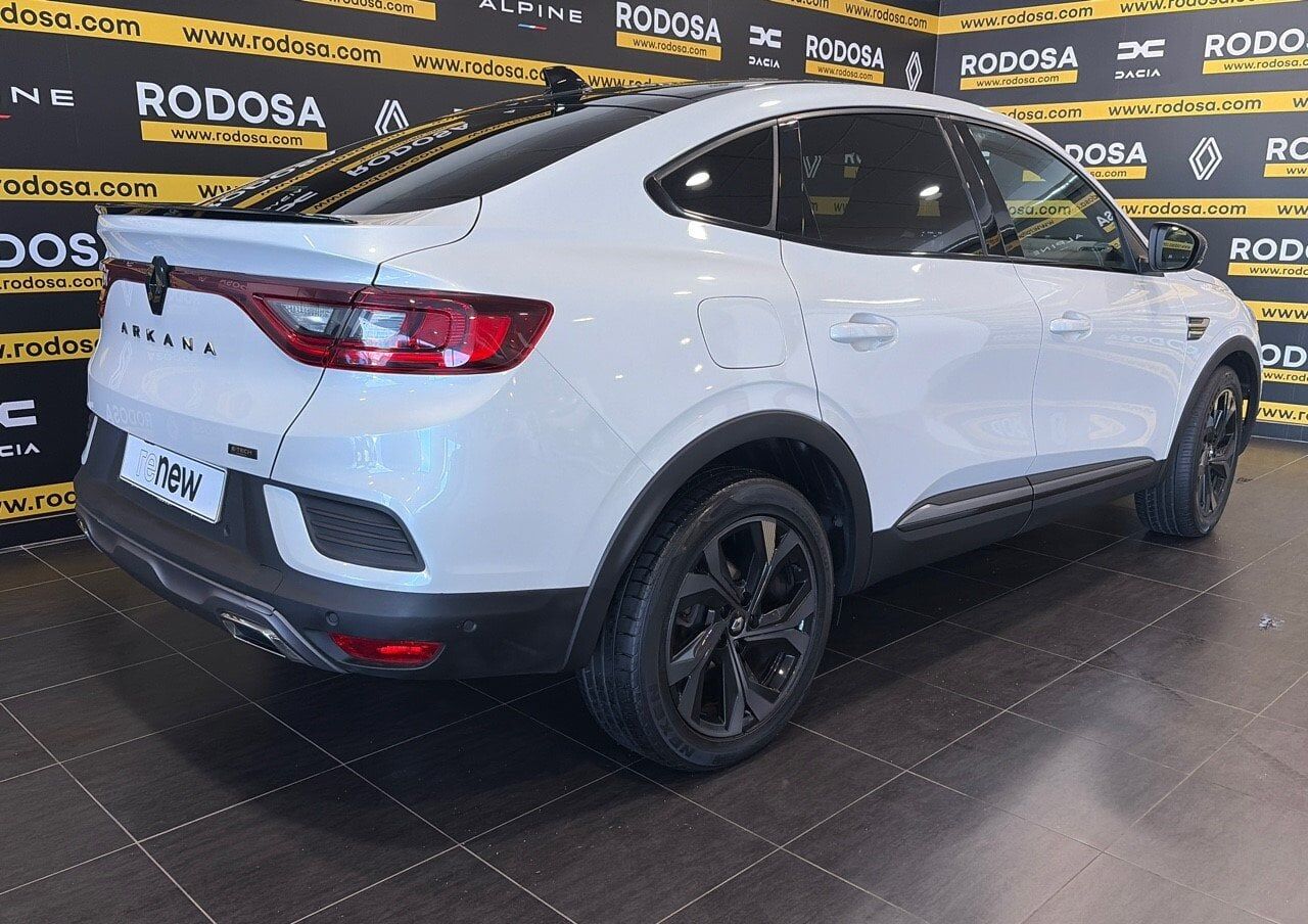 Foto del RENAULT Arkana 1.6 E-Tech Engineered 105kW