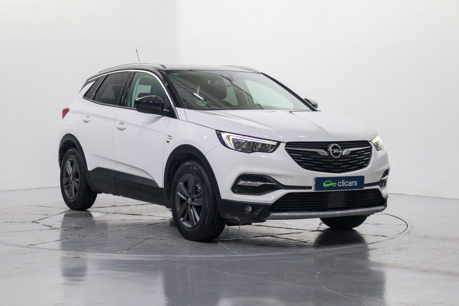 Foto del OPEL Grandland X 1.2T S&S 120 Aniversario Aut. 130