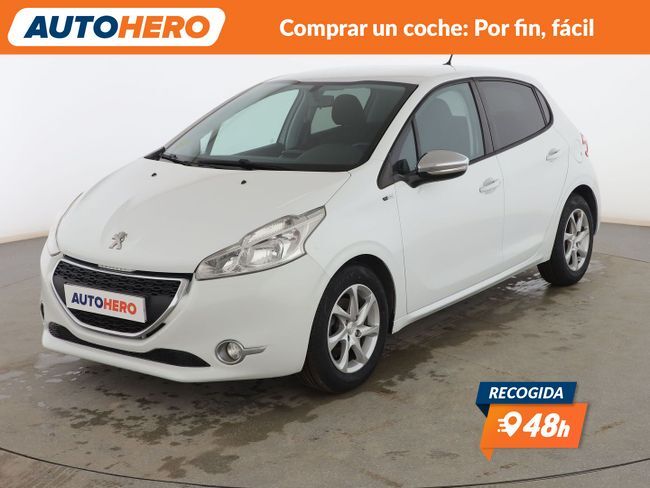 PEUGEOT 208 (1.6 HDi Style) en Madrid
