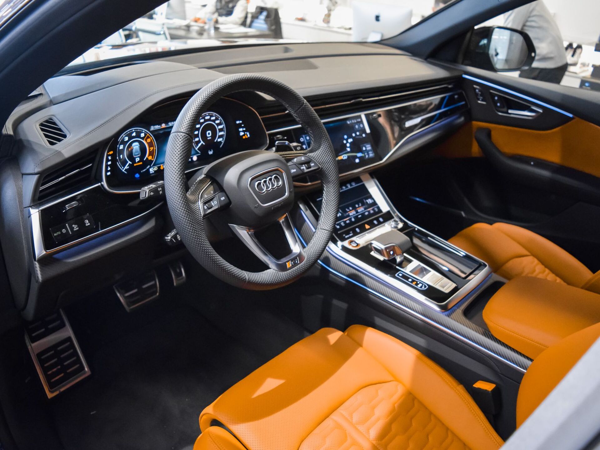 Imagen 3 de AUDI Q8