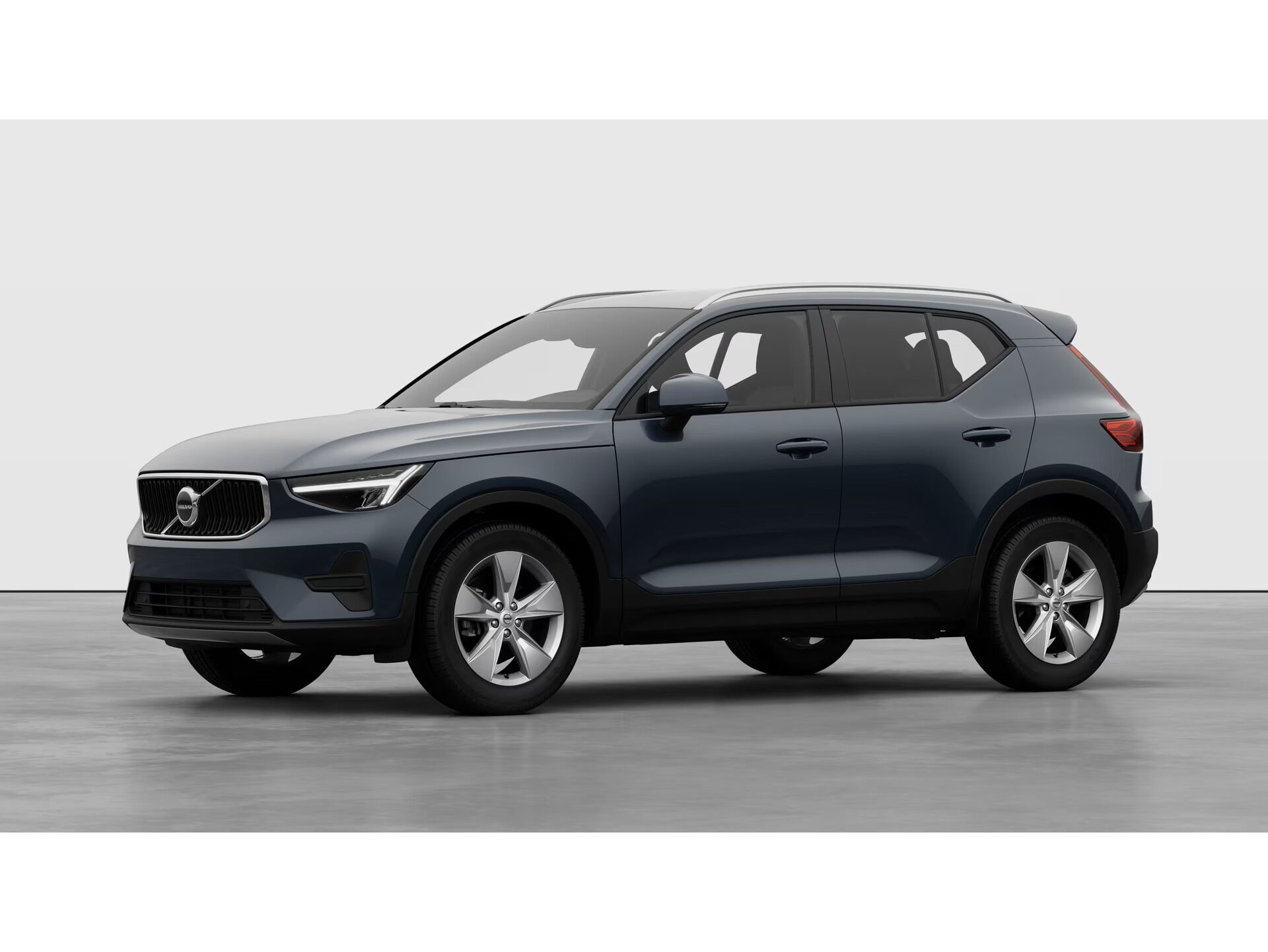 VOLVO XC40 (B3 G Core Auto 120 kW (163 CV)) en Madrid
