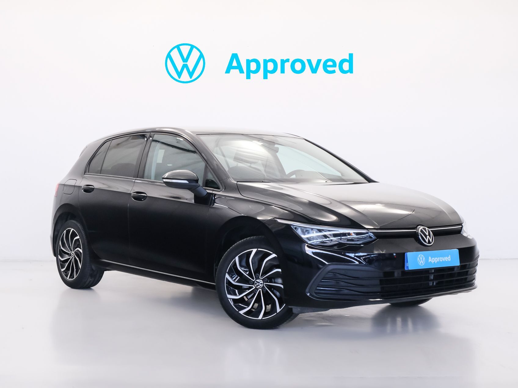 VOLKSWAGEN Golf (Life 1.5 eTSI 110 kW (150 CV) DSG) en Barcelona