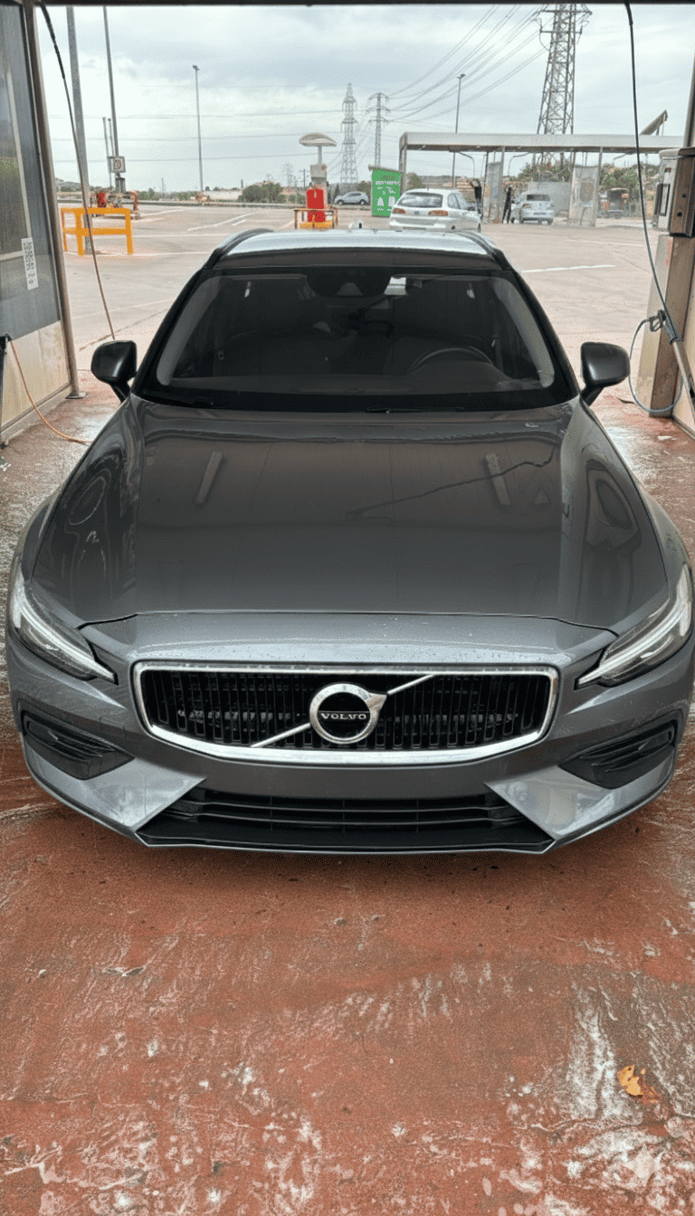 Foto del VOLVO V60 D3 Momentum Aut. (4.75)