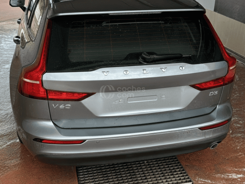 Foto del VOLVO V60 D3 Momentum Aut. (4.75)