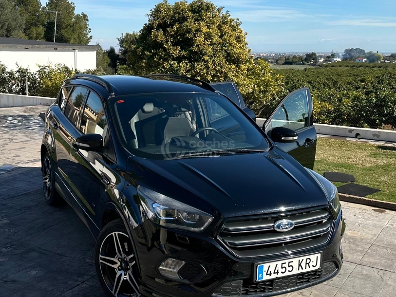 Foto del FORD Kuga 1.5 EcoB. S&S ST-Line Limited Edition 4x4 Aut. 176