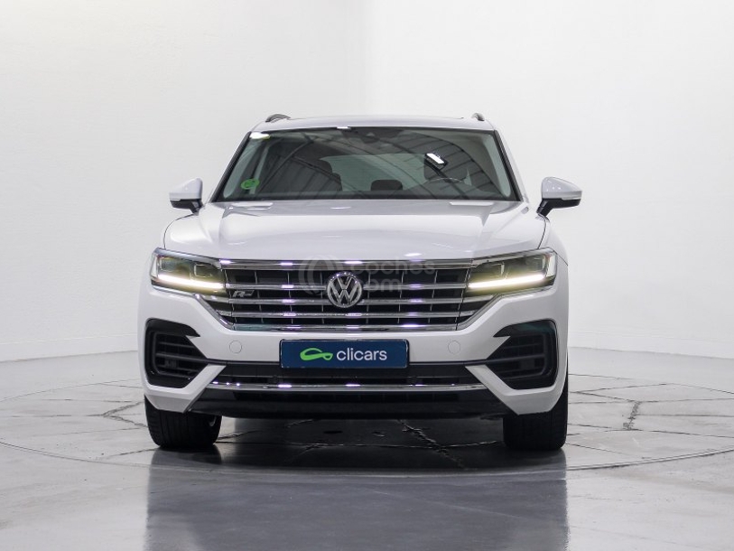Foto del VOLKSWAGEN Touareg 3.0TDI V6 R-Line Tiptronic 4Motion 210kW
