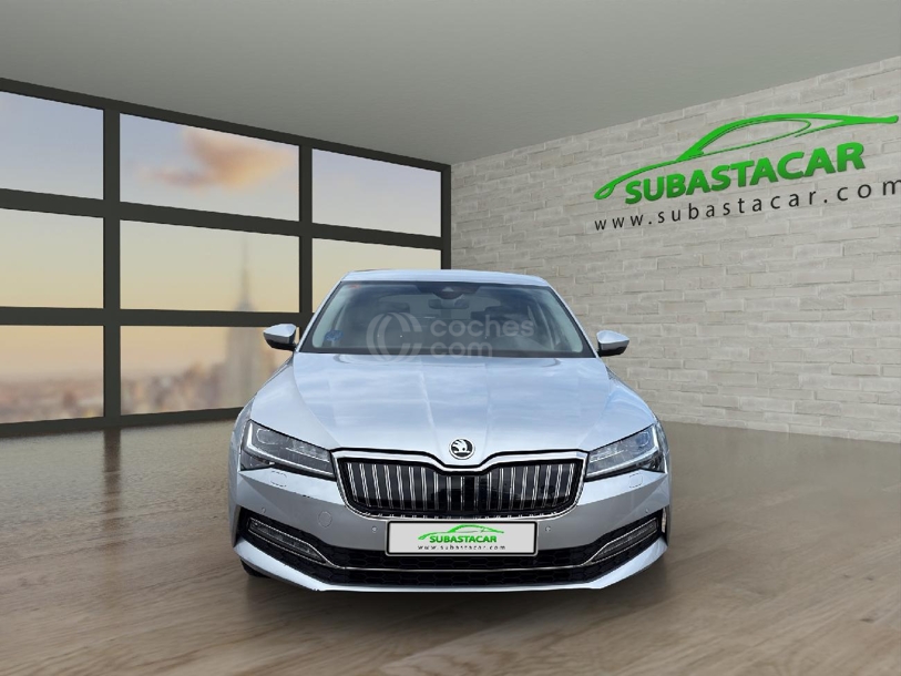 Foto del SKODA Superb Combi 1.4 TSI iV P-HEV Style DSG