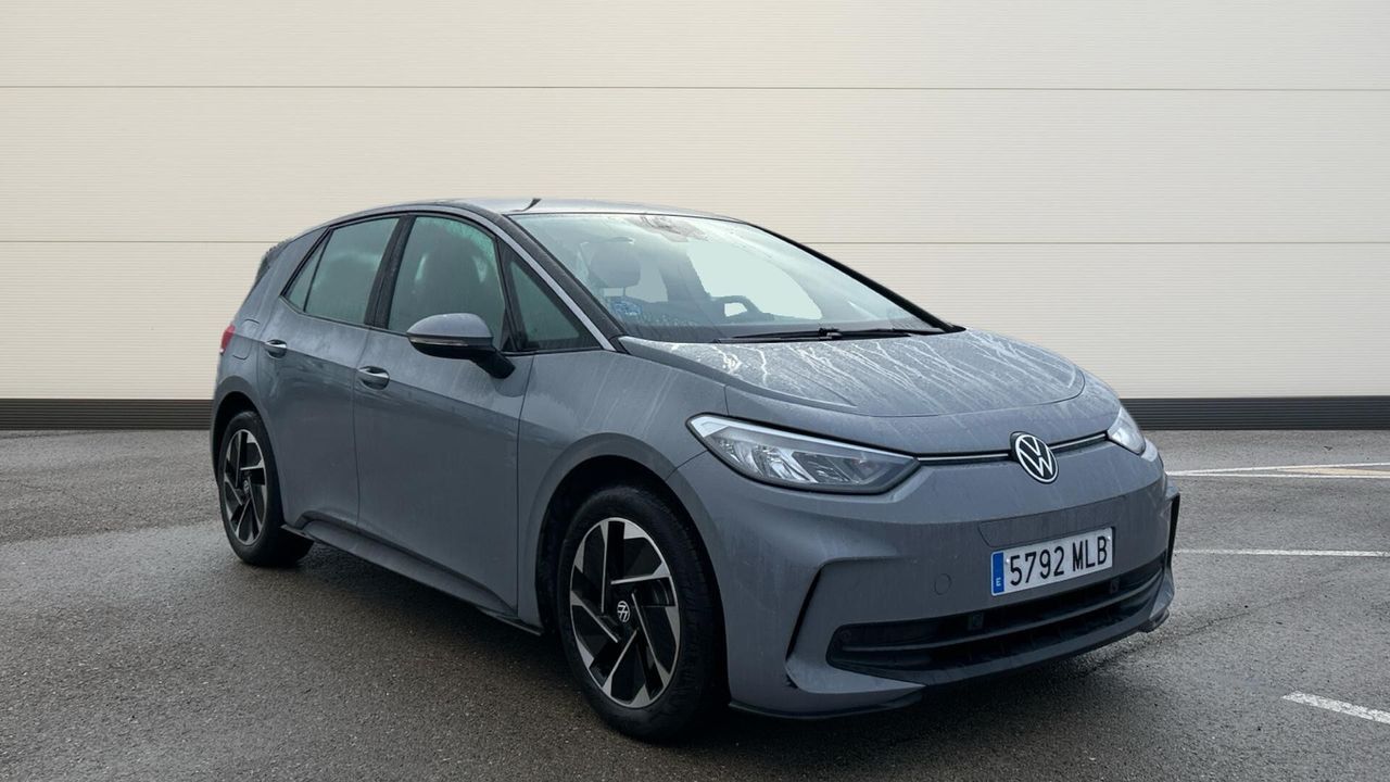 VOLKSWAGEN ID3 (BEV 62KWH 150KW PRO 204 5P) en Madrid