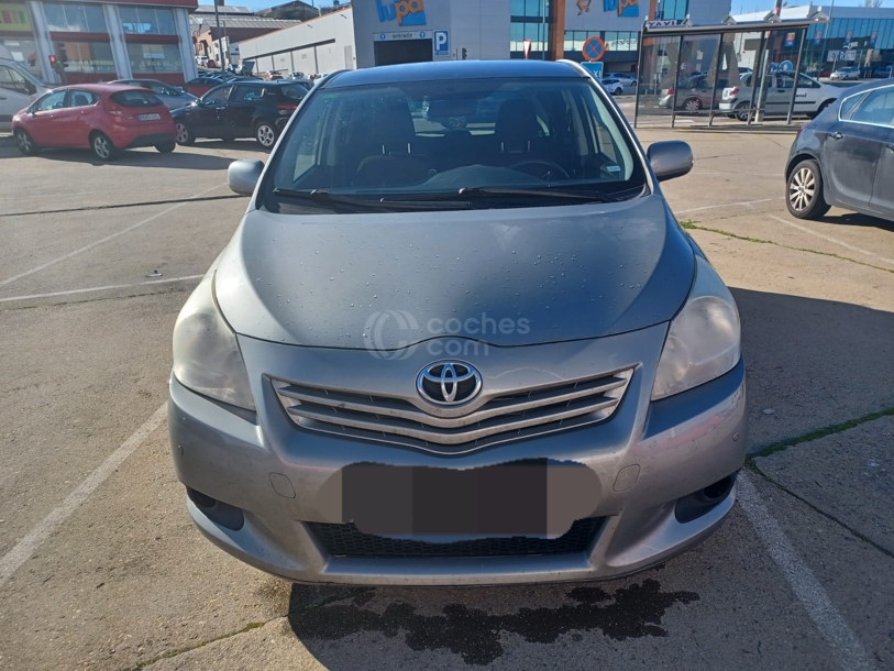Foto del TOYOTA Verso 2.0D4D Advance
