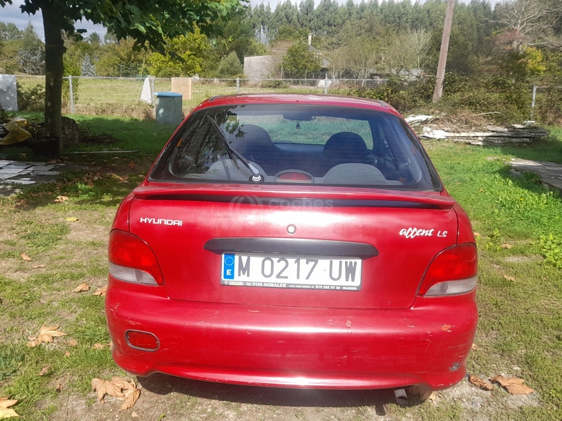 Foto del HYUNDAI Accent 1.3i LS 12V