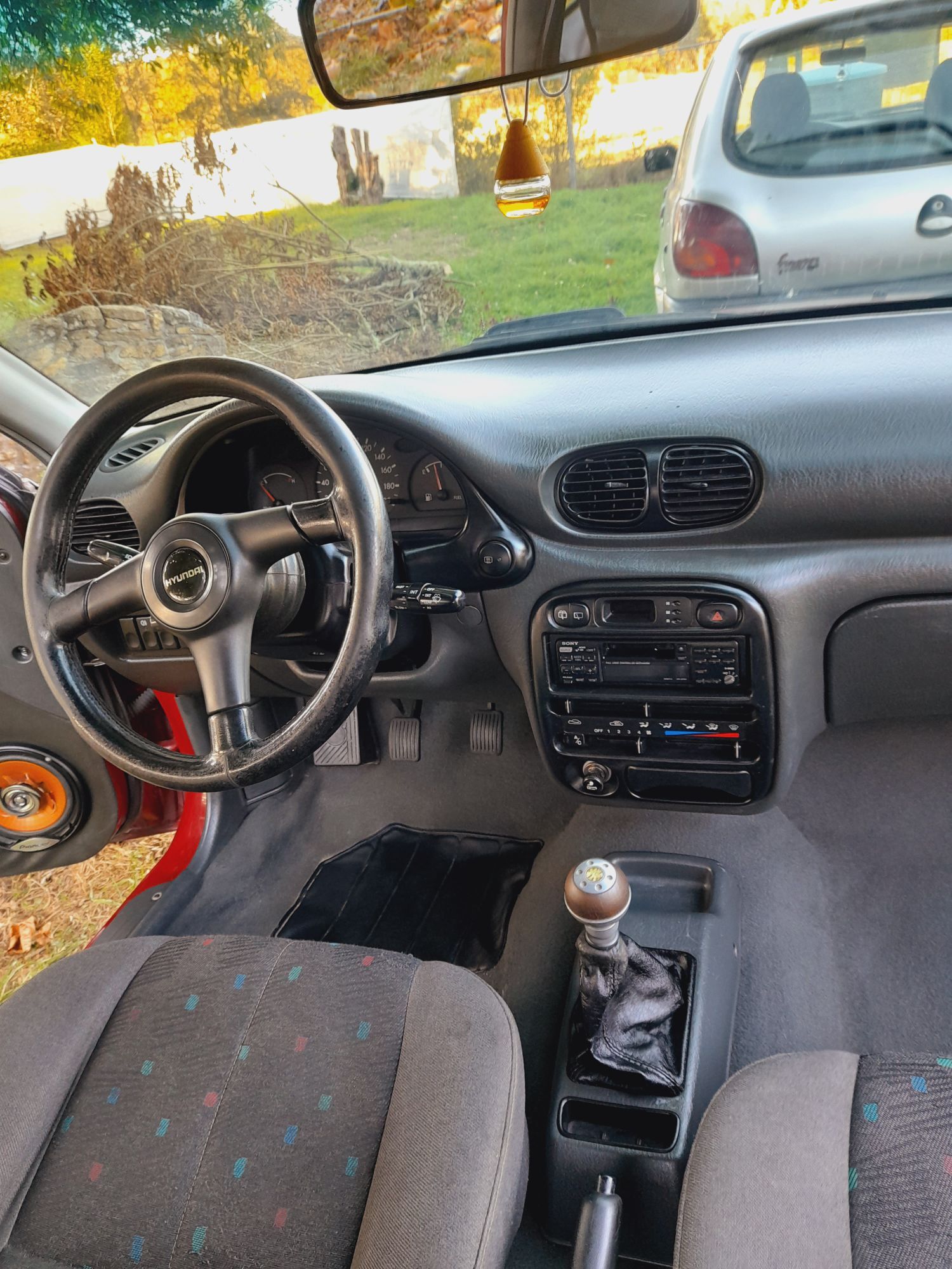 Foto del HYUNDAI Accent 1.3i LS 12V