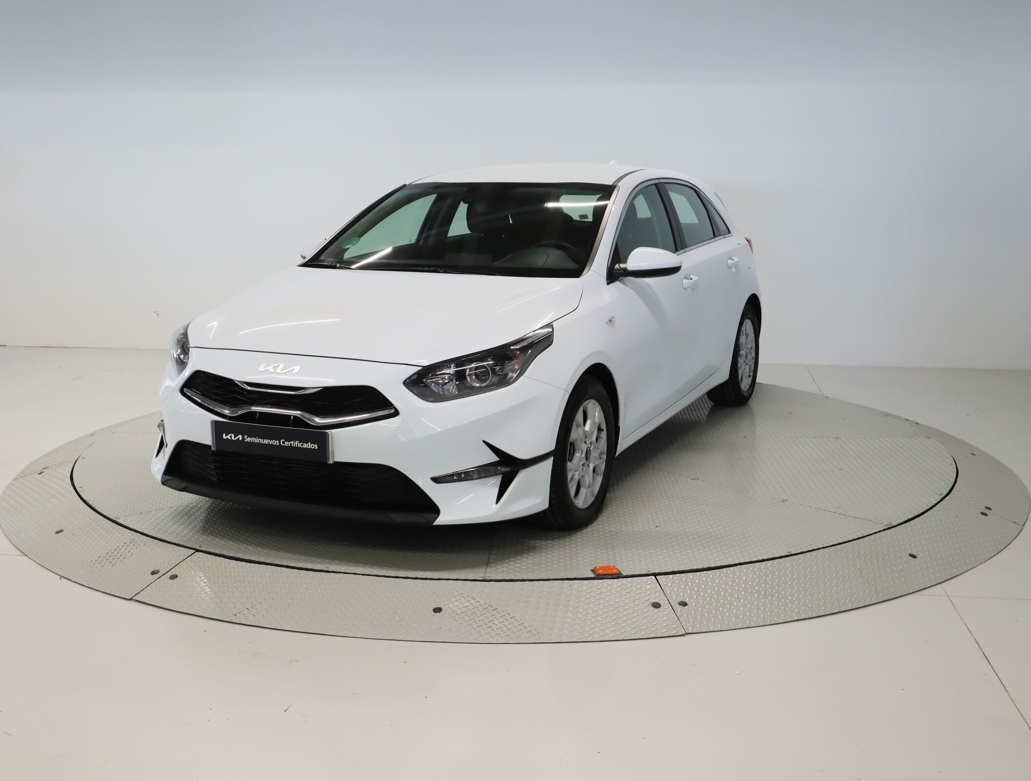 KIA Ceed (1.0 T-GDI 88KW DRIVE 120 5P) en Baleares