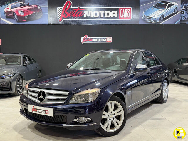 MERCEDES Clase C (320 CDI Avantgarde 165 kW (224 CV)) en Madrid