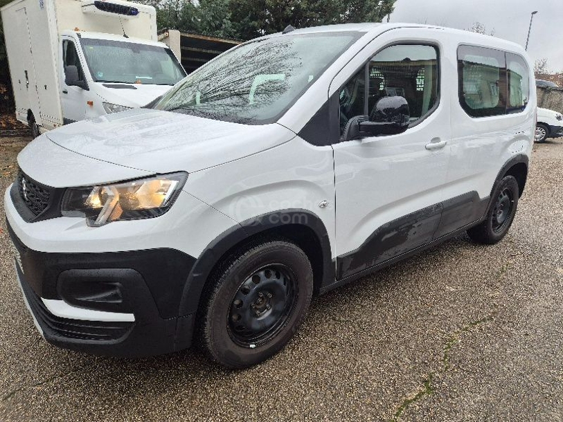 Foto del PEUGEOT Rifter 1.5BlueHDI S&S Active Pack Business Standard 100