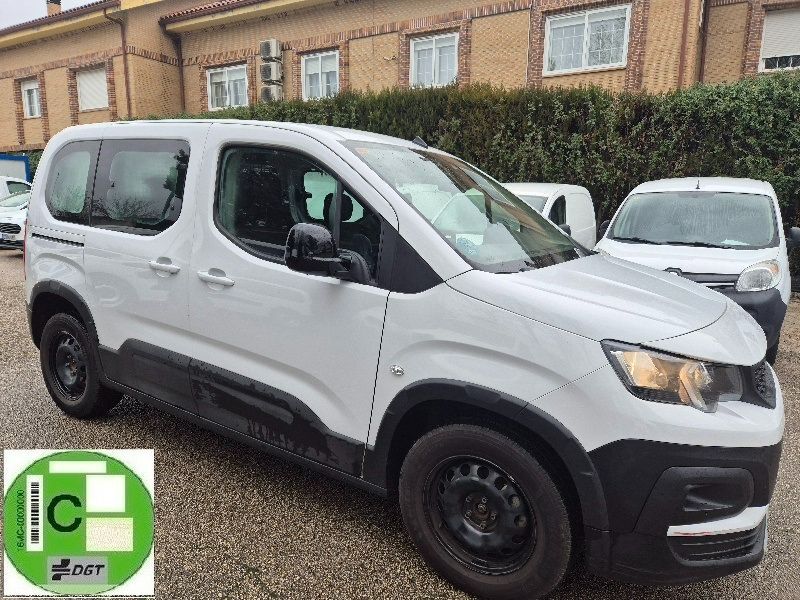 Foto del PEUGEOT Rifter 1.5BlueHDI S&S Active Pack Business Standard 100