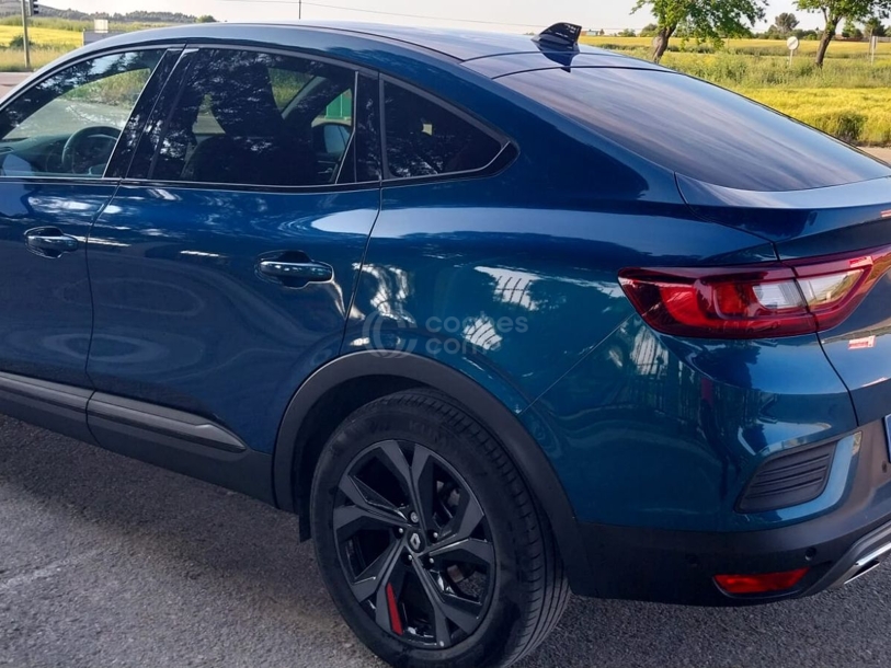 Foto del RENAULT Arkana 1.6 E-Tech R.S.Line Fast Track 105kW