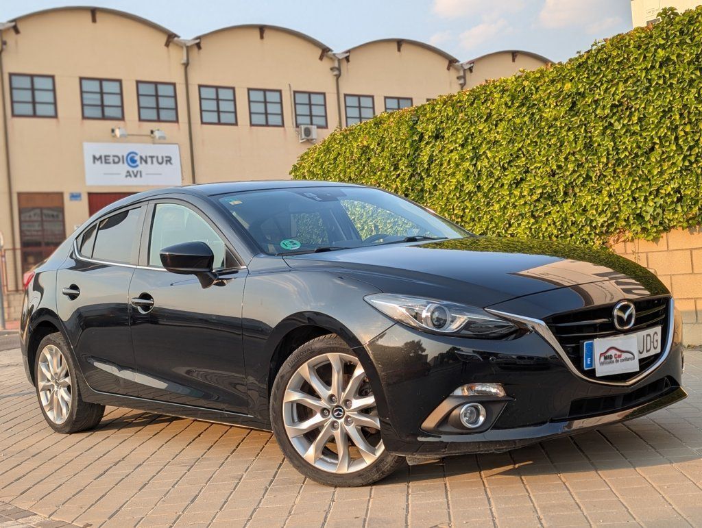 MAZDA Mazda3 (2.0 Luxury 120) en Madrid