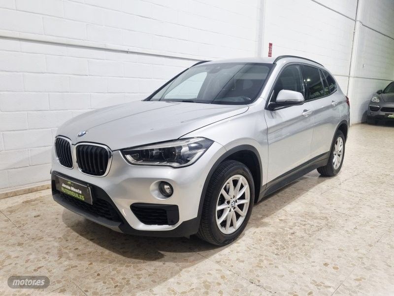 BMW X1 (sDrive 18d Business) en Sevilla