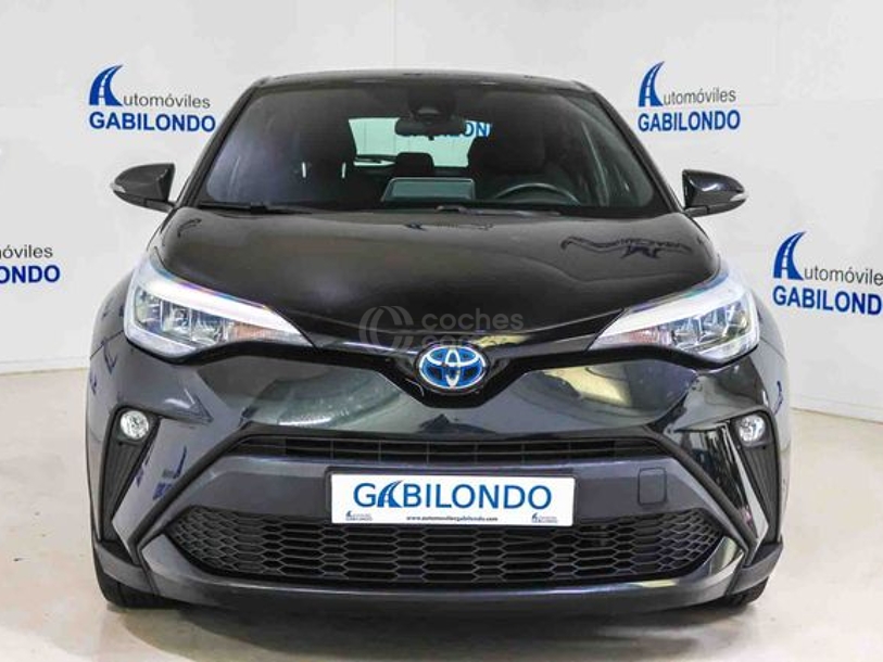 Foto del TOYOTA C-HR 125H Advance