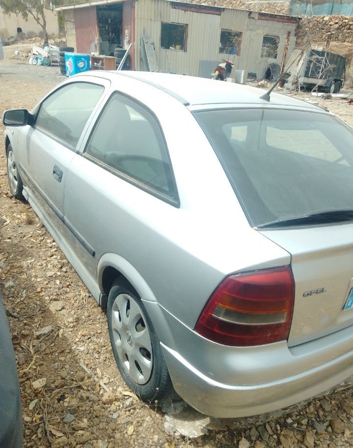 Foto del OPEL Astra 2.0Dti 16v Comfort