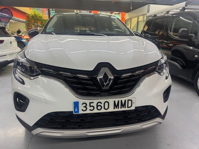 RENAULT Captur (Techno TCe 66 kW (90 CV)) en Barcelona