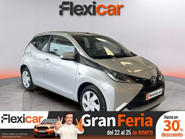 TOYOTA Aygo (1.0 70 x-cite) en Sevilla