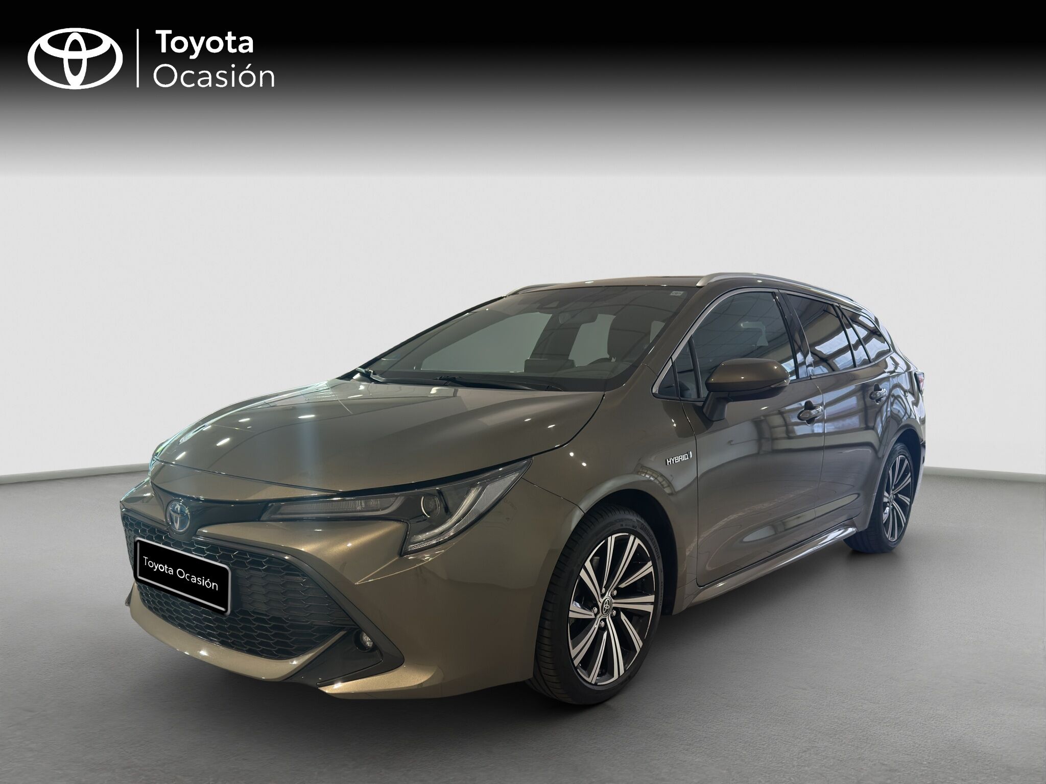 TOYOTA Corolla (TOURING 2.0 HYBRID STYLE E-CVT 180 5P) en Barcelona