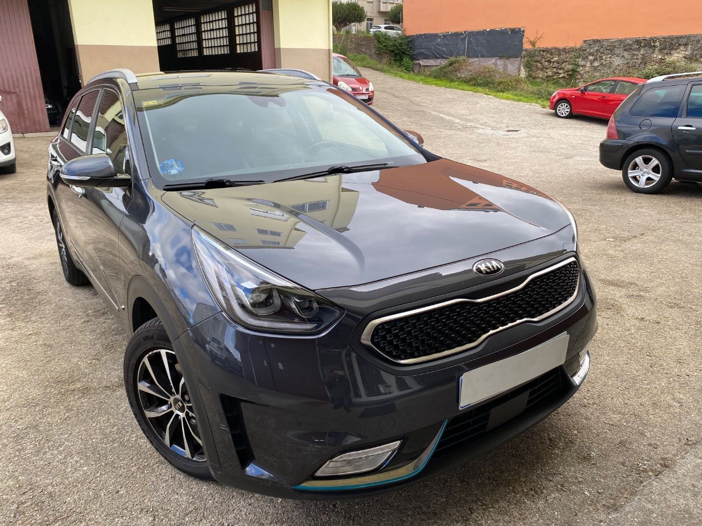 KIA Niro (1.6 PHEV Emotion) en Lugo