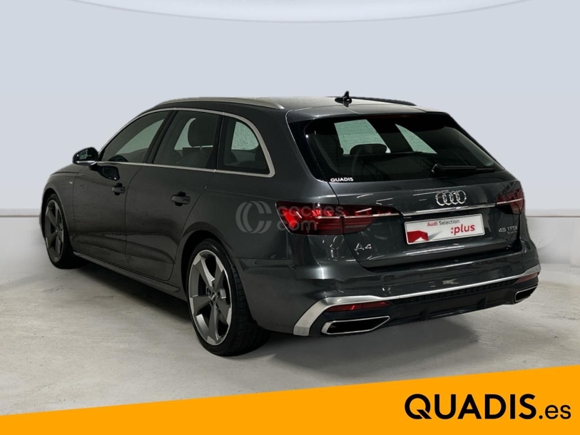 Foto del AUDI A4 Avant 45 TFSI S line quattro S tronic 180kW