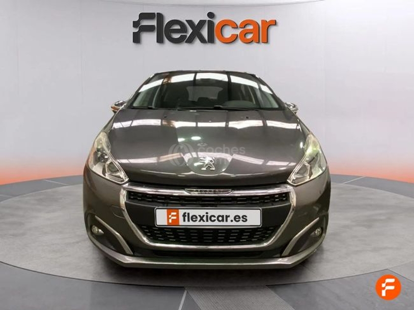 Foto del PEUGEOT 208 1.2 PureTech S&S Signature 82