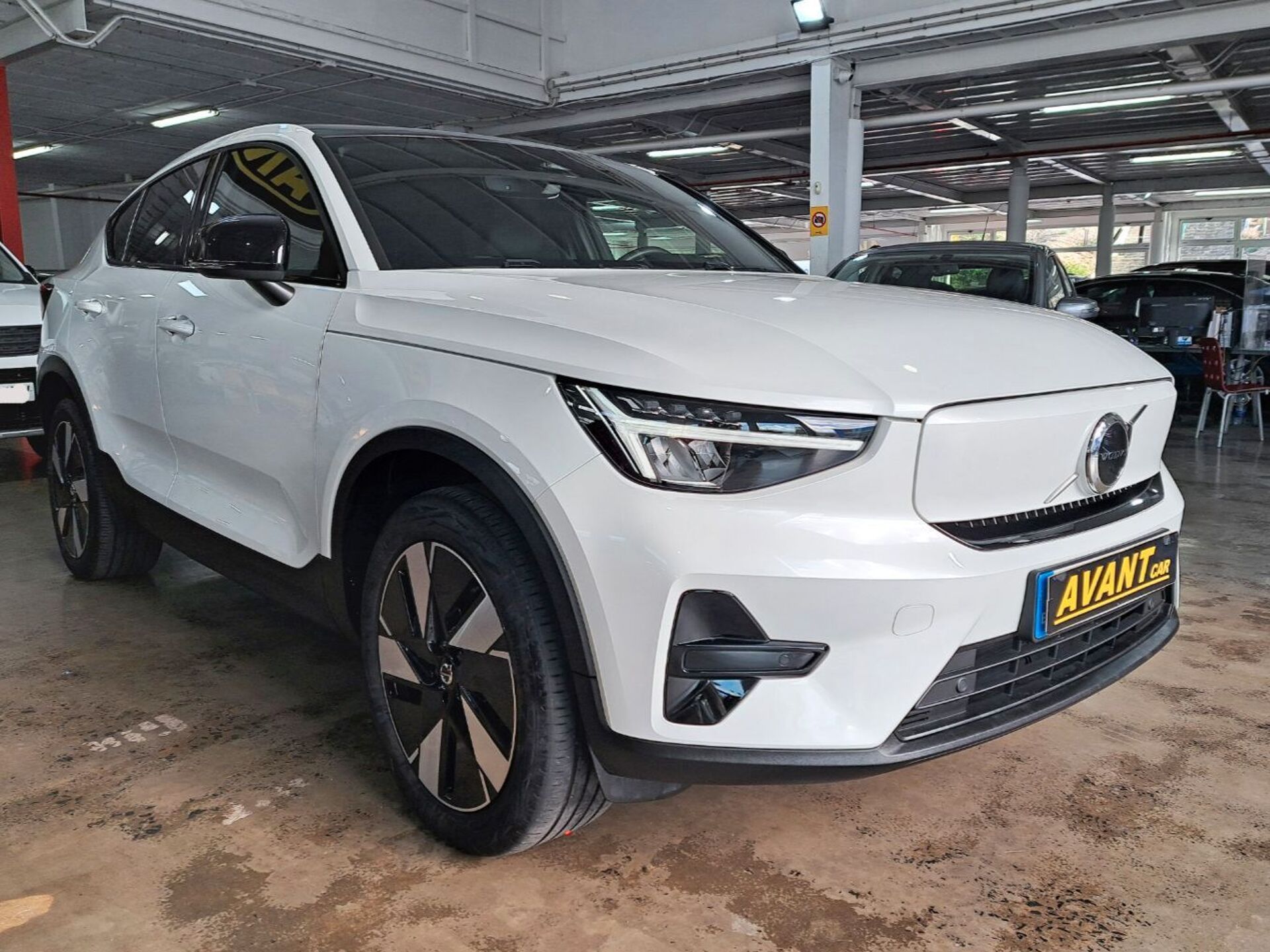 Imagen 3 de VOLVO C40