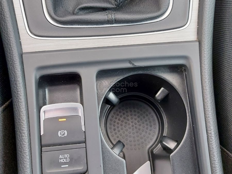 Foto del VOLKSWAGEN Golf Variant 1.6TDI CR BMT Edition 105