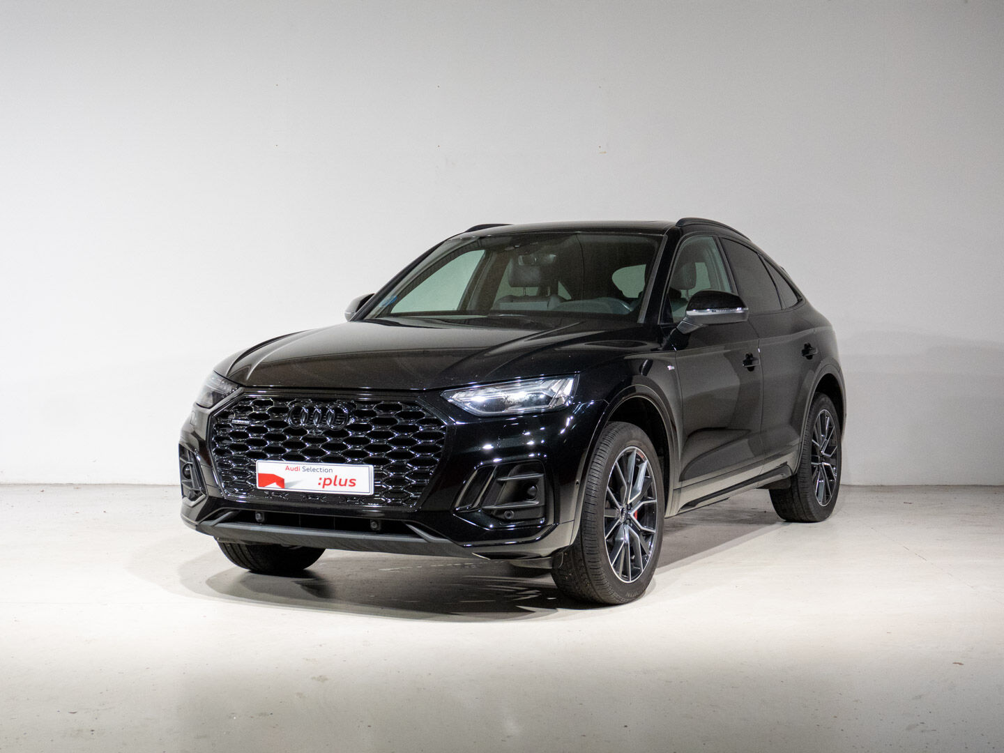 AUDI Q5 (2.0 40 TDI S TRONIC QUATTRO BLACK LINE 5P) en Navarra