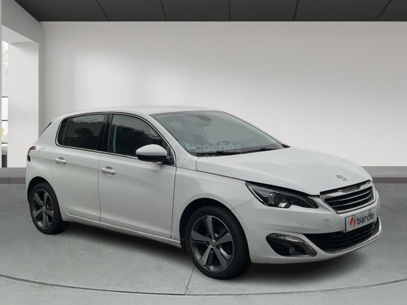 Foto del PEUGEOT 308 1.2 PureTech S&S Allure 130
