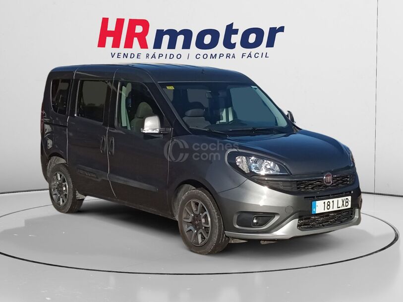 Foto del FIAT Dobló Combi 1.6Mjt Trekking 89kW