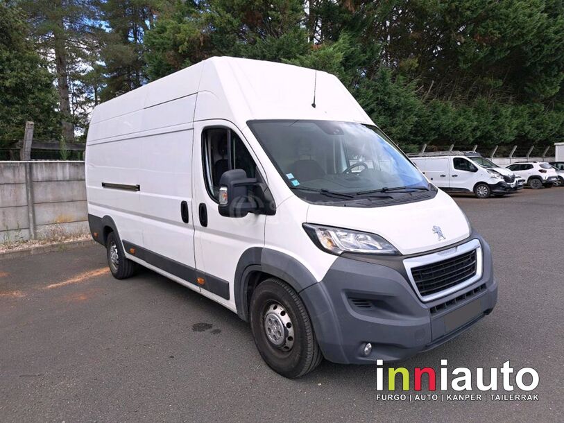 Foto del PEUGEOT Boxer Furgón 2.0BlueHDI 435 L4H3 130