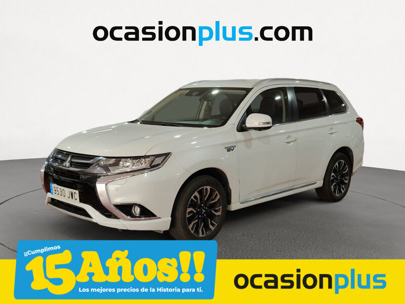 MITSUBISHI Outlander (2.0 PHEV Kaiteki 4WD Auto 149 kW (203 CV)) en Madrid