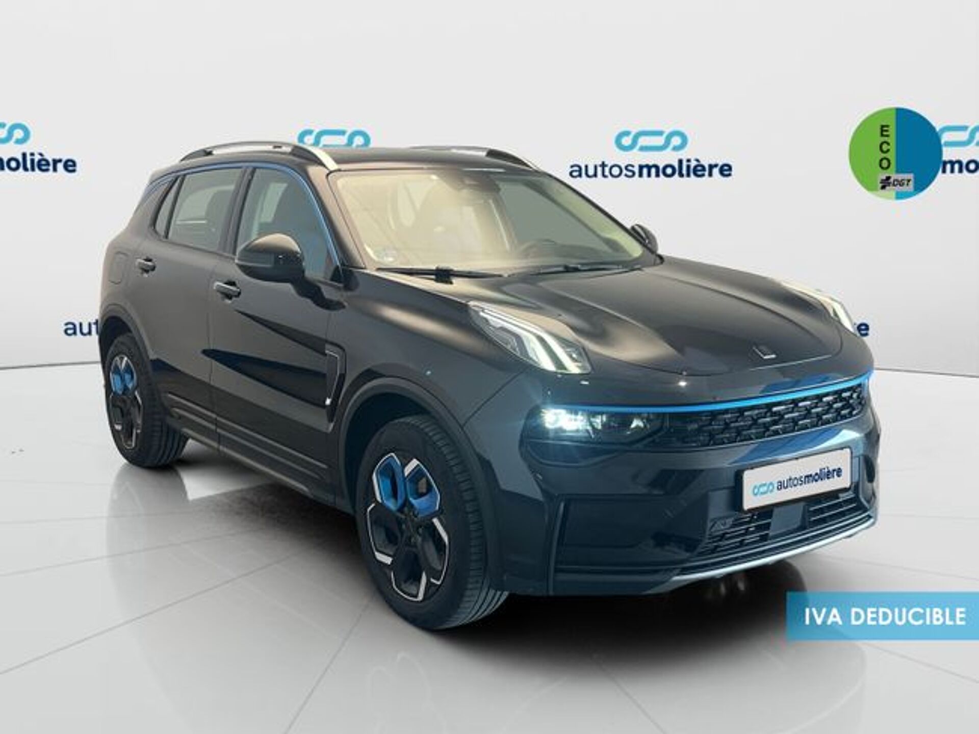 Imagen 2 de LYNK & CO 01