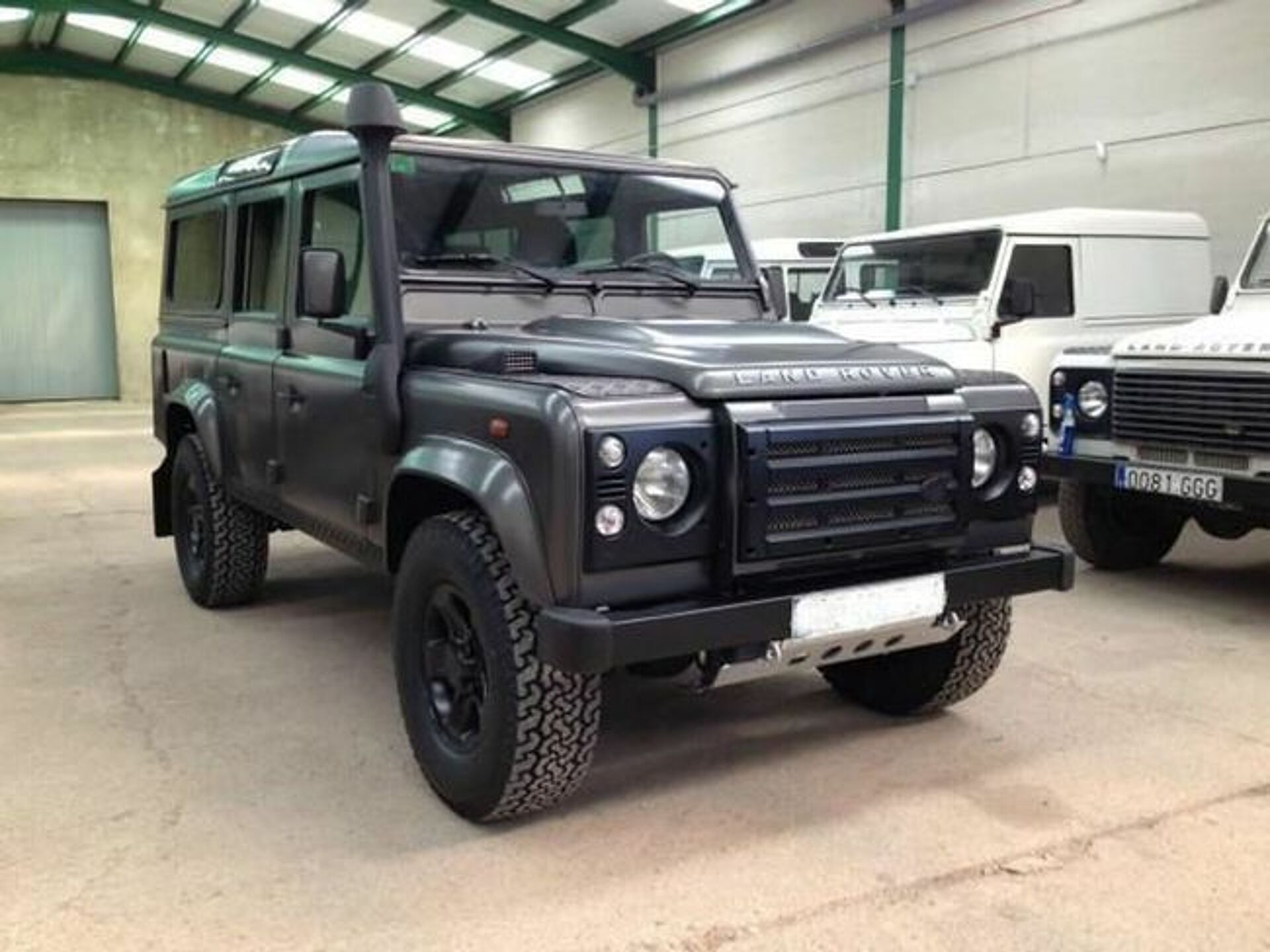 Imagen 3 de LAND ROVER Defender
