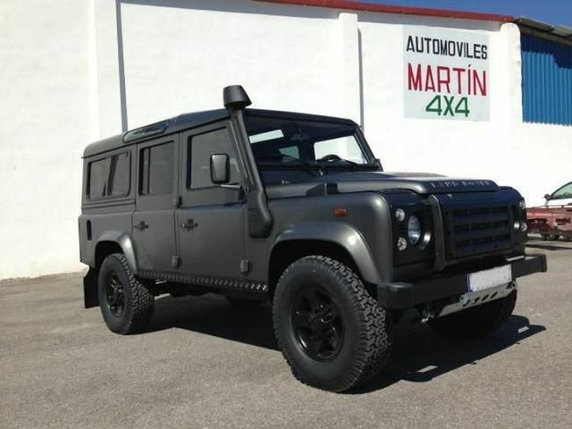 Imagen 2 de LAND ROVER Defender