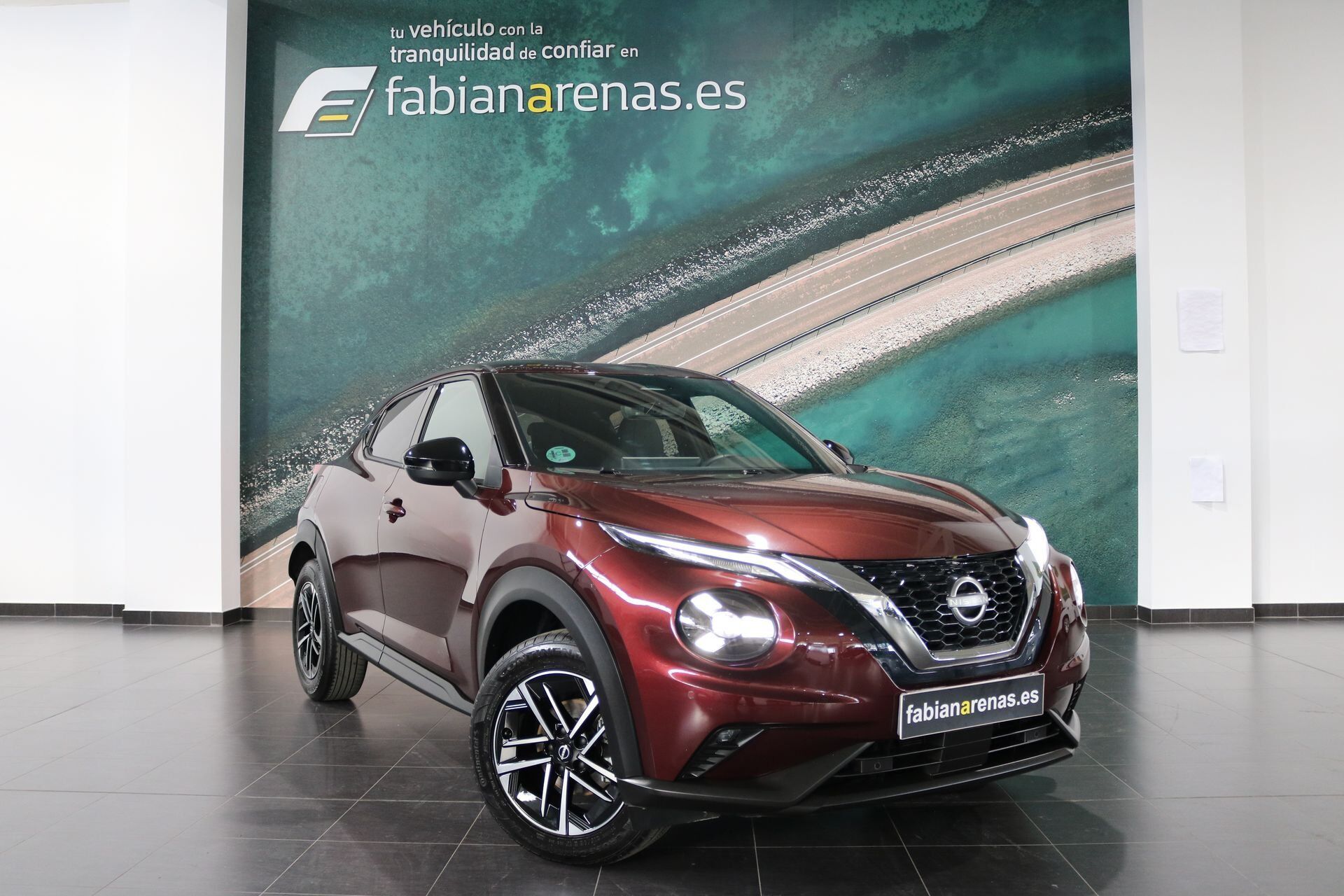 NISSAN Juke (1.0 DIG-T 114cv N-CONNECTA) en Granada