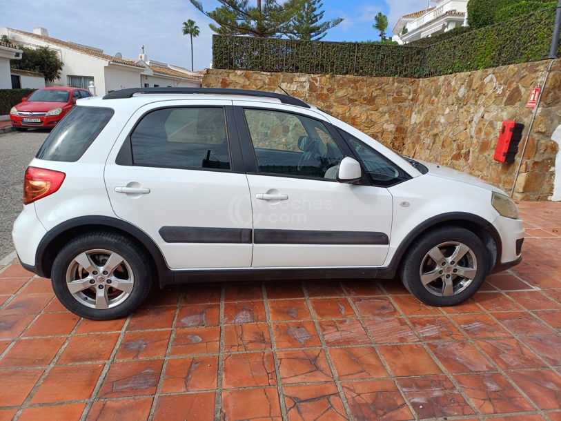 Foto del SUZUKI SX4 1.6 GL