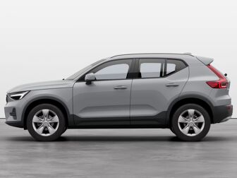 Imagen de VOLVO XC40 B3 Plus Aut.