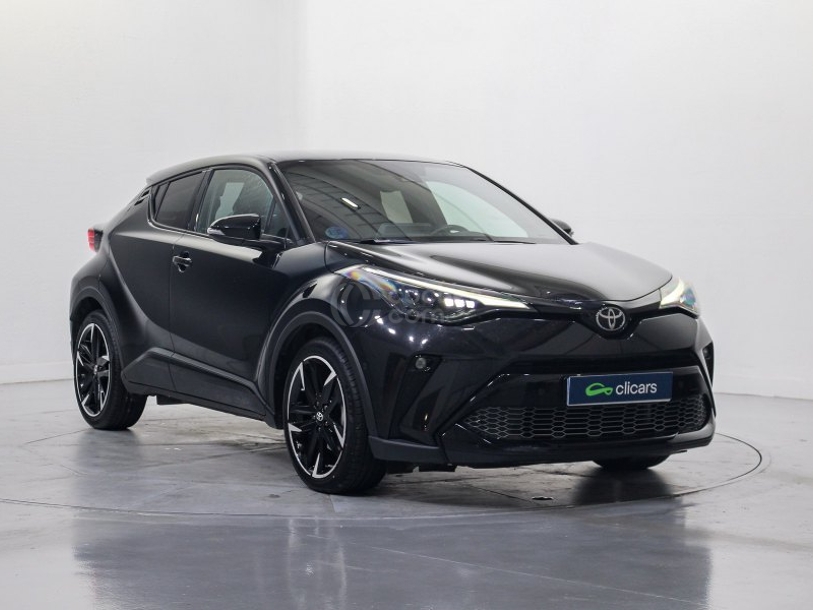 Foto del TOYOTA C-HR 140H Advance