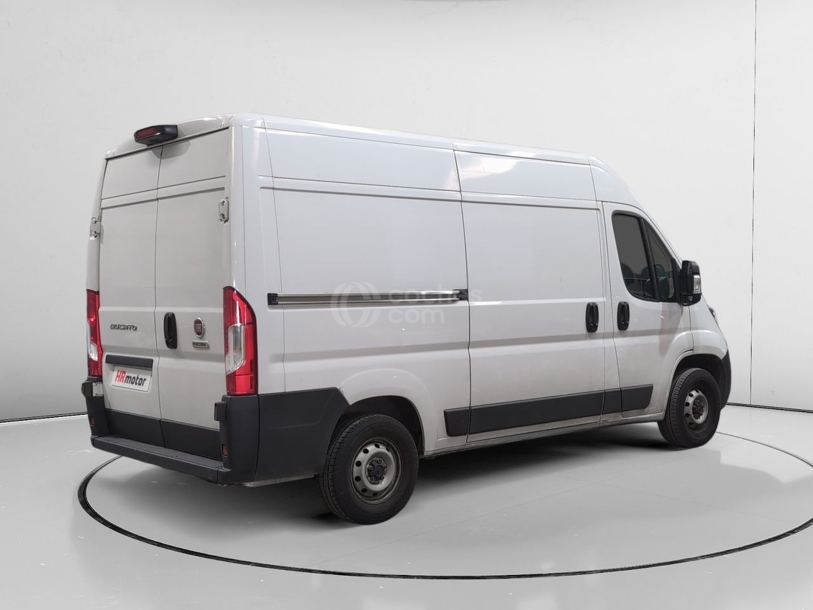 Foto del FIAT Ducato Combi 33 2.2 Multijet L2 H2 140CV